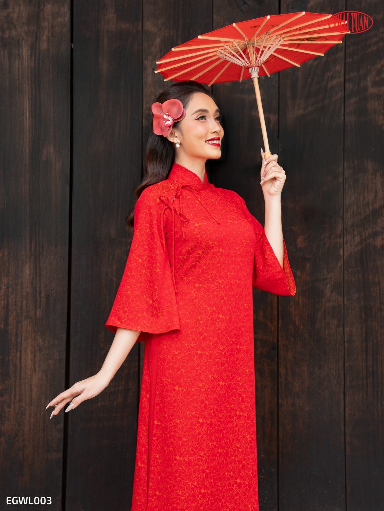 vai-gam-ao-dai-thai-tuan